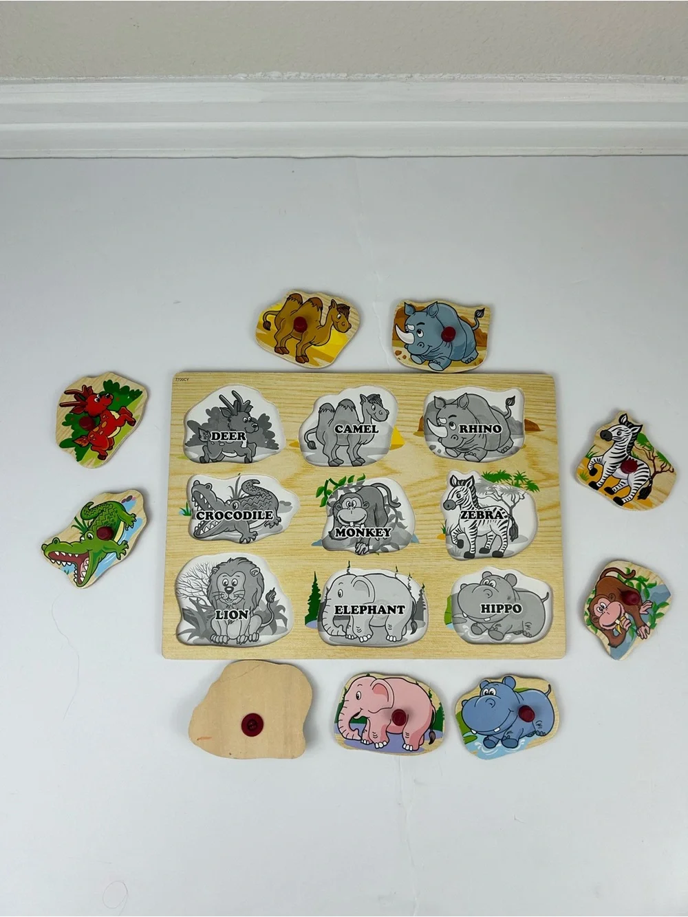 FINAL SALE! Wooden Safari Animal Puzzle 9 Piece Peg Knob Toddler Learning Toy